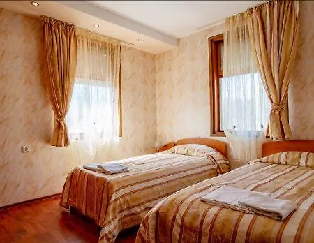 раѝ 3*